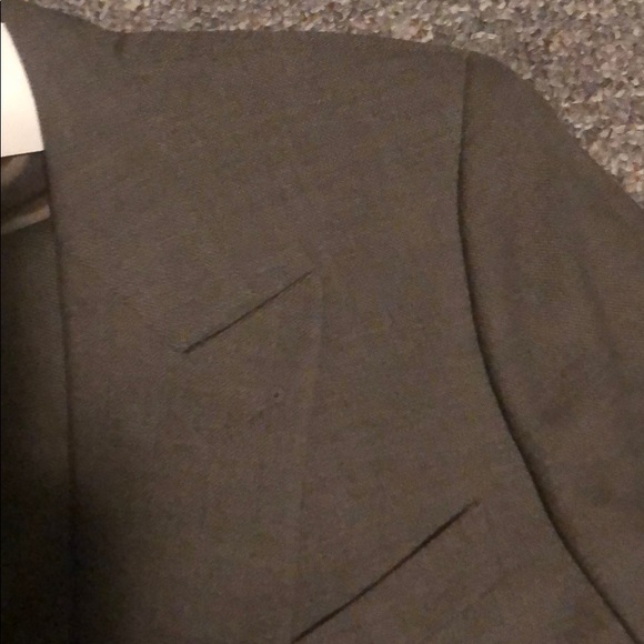 Used men’s suit by Joseph Aboud size 40 - Picture 5 of 16